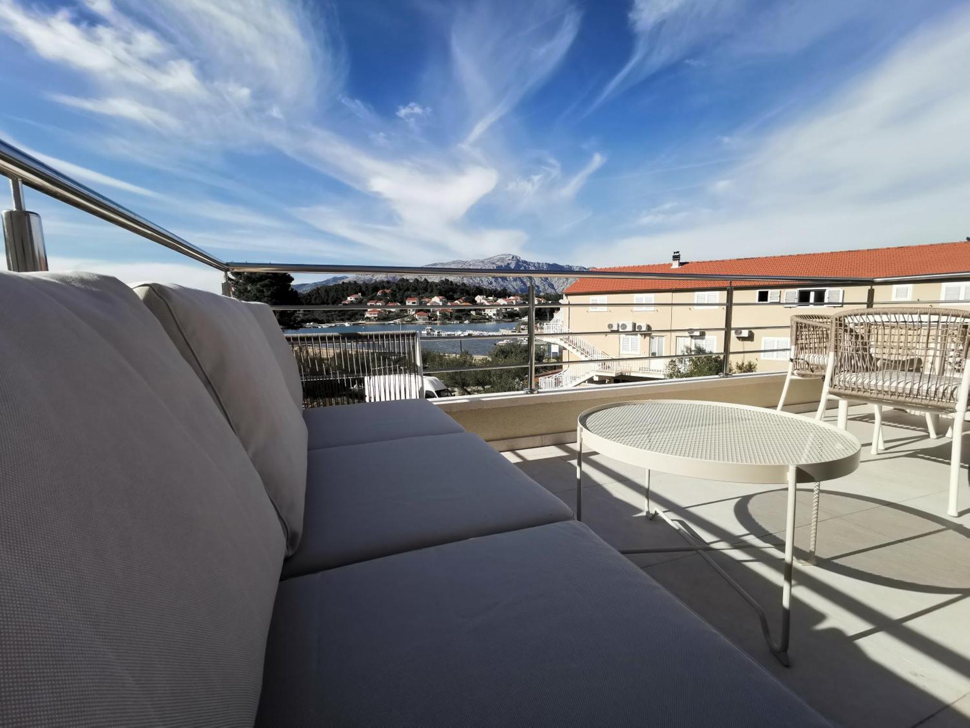 Villa Kora - Luxury Holiday Apartments Lumbarda Bagian luar foto